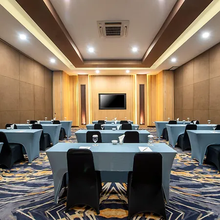 Oakwood Hotel & Apartments Taman Mini Jakarta-3
